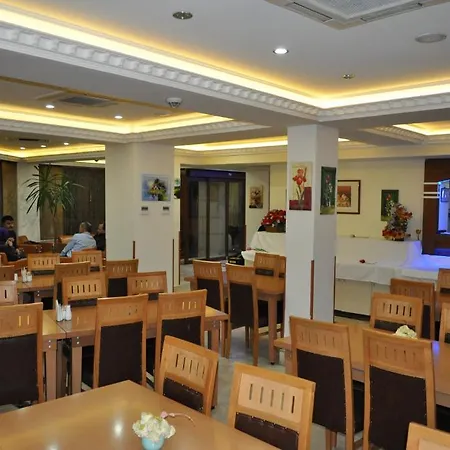 Gozde Hotel 2*